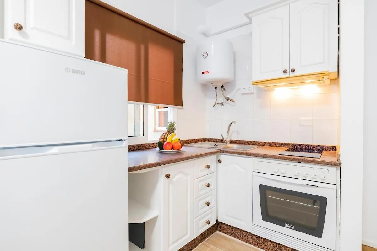 Bonita Vivienda Vacacional Casa Kuhner 拉克鲁斯 0*,  西班牙